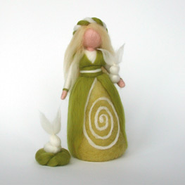 Abbildung1 Feen, Nymphen, Nixen aus Märchenwolle