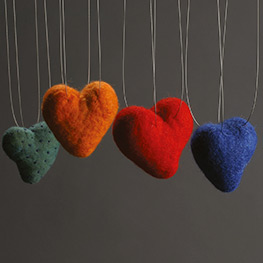 Abbildung2 Blumen-schmuck-accessoires aus filz