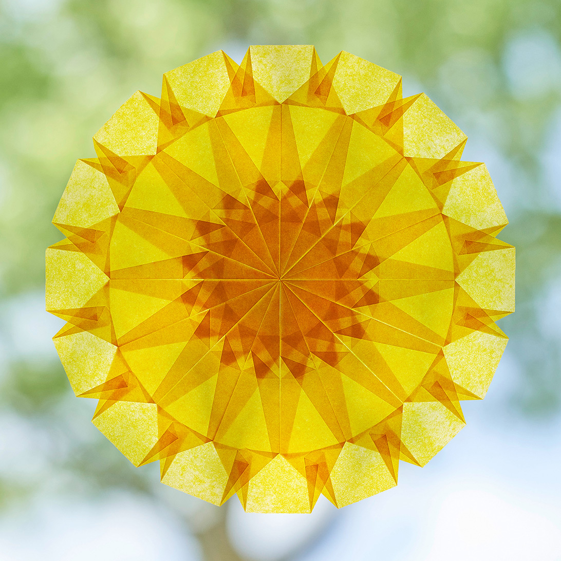 Abbildung3 Magische Fenstersterne aus Seidenpapier