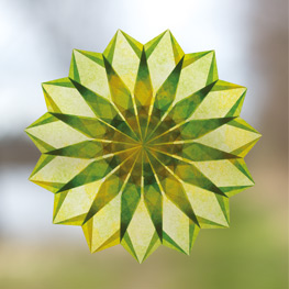 Abbildung5 Funkelnde Fenstersterne aus Seidenpapier